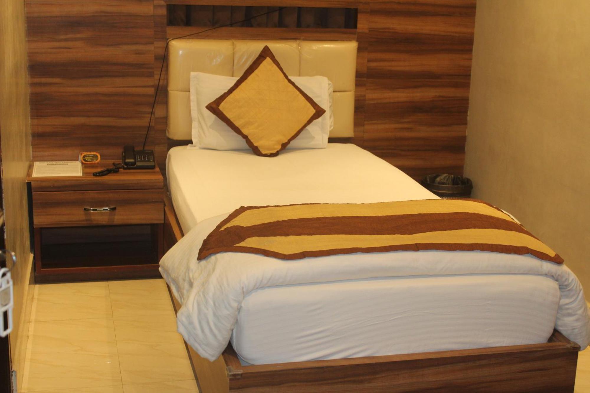 Hotel Oishi Plaza Mukutmanipur Esterno foto