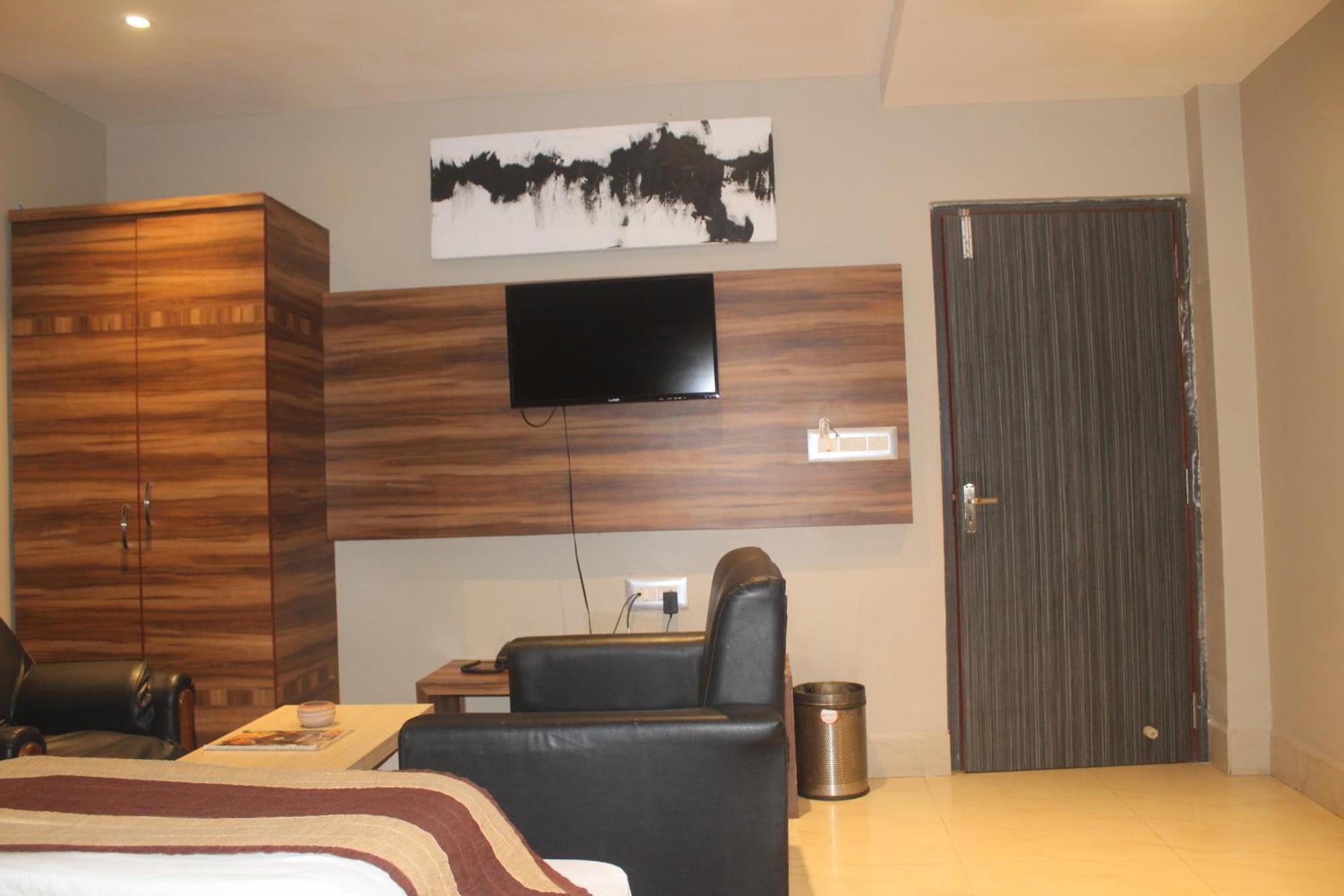Hotel Oishi Plaza Mukutmanipur Esterno foto